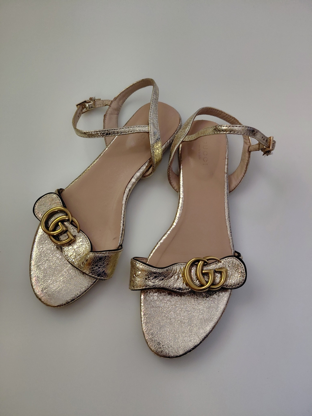 Size 39 GUCCI  Gold Metallic Open-Toe Ankle Strap Sandals with Double G